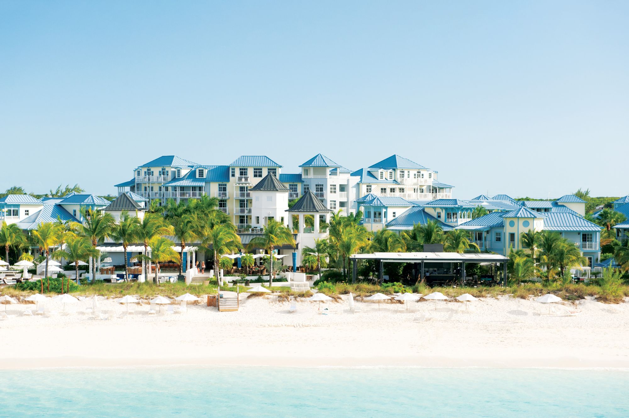 Sandals vs Beaches: Which All-Inclusive Resort Is Best For You?