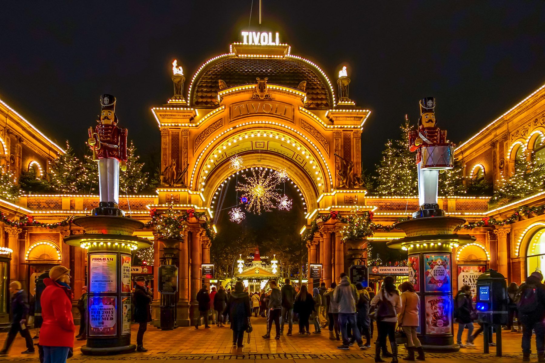 northern europe christmas decor