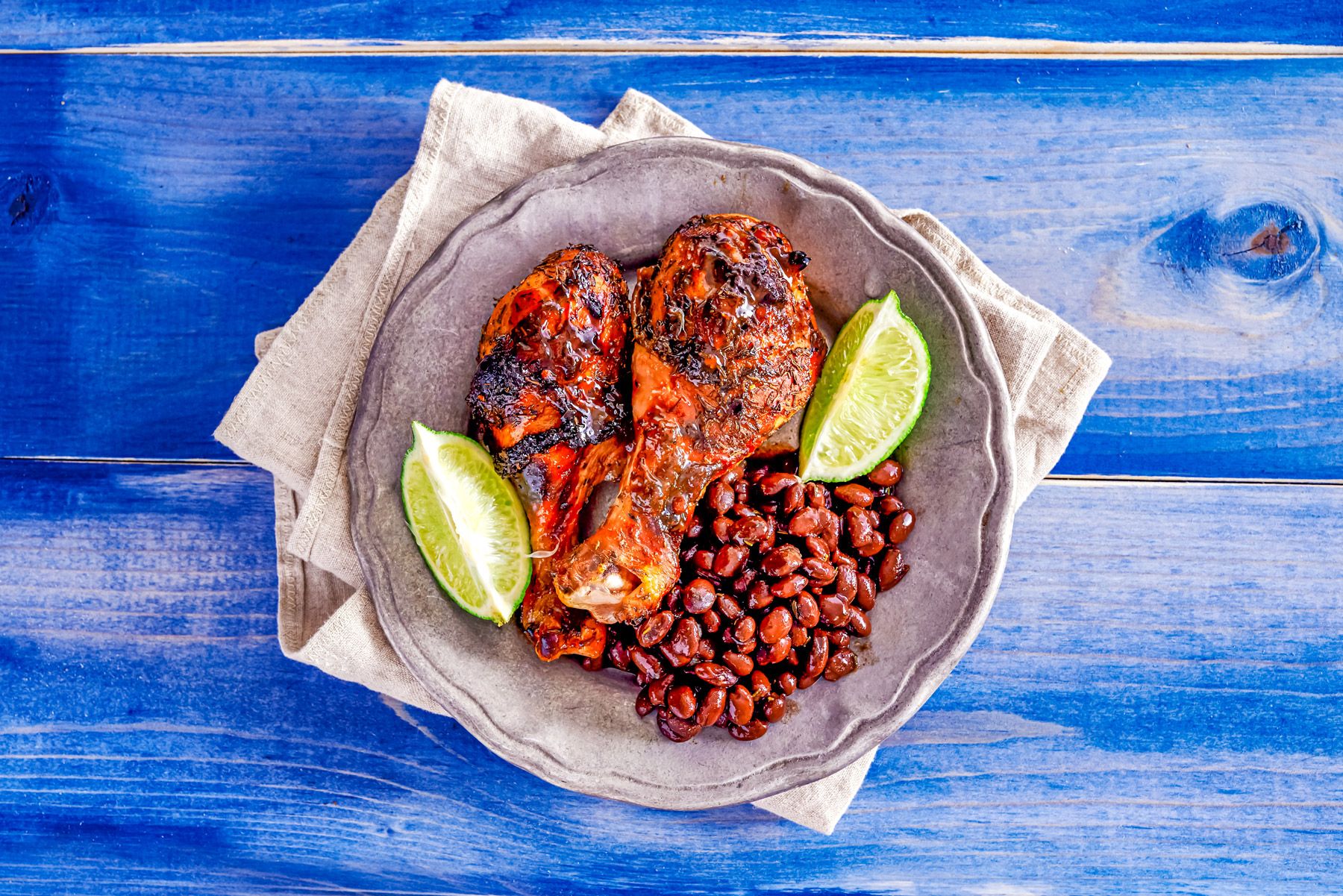 Gegrilde jamaicaanse jerk chicken