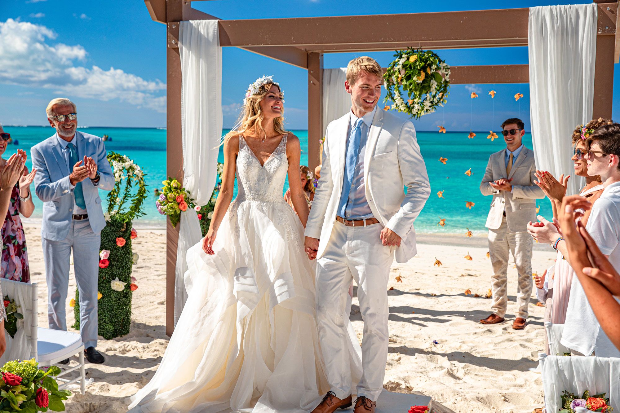 Bride Beach Wedding Day, Holiday Beach Weddings