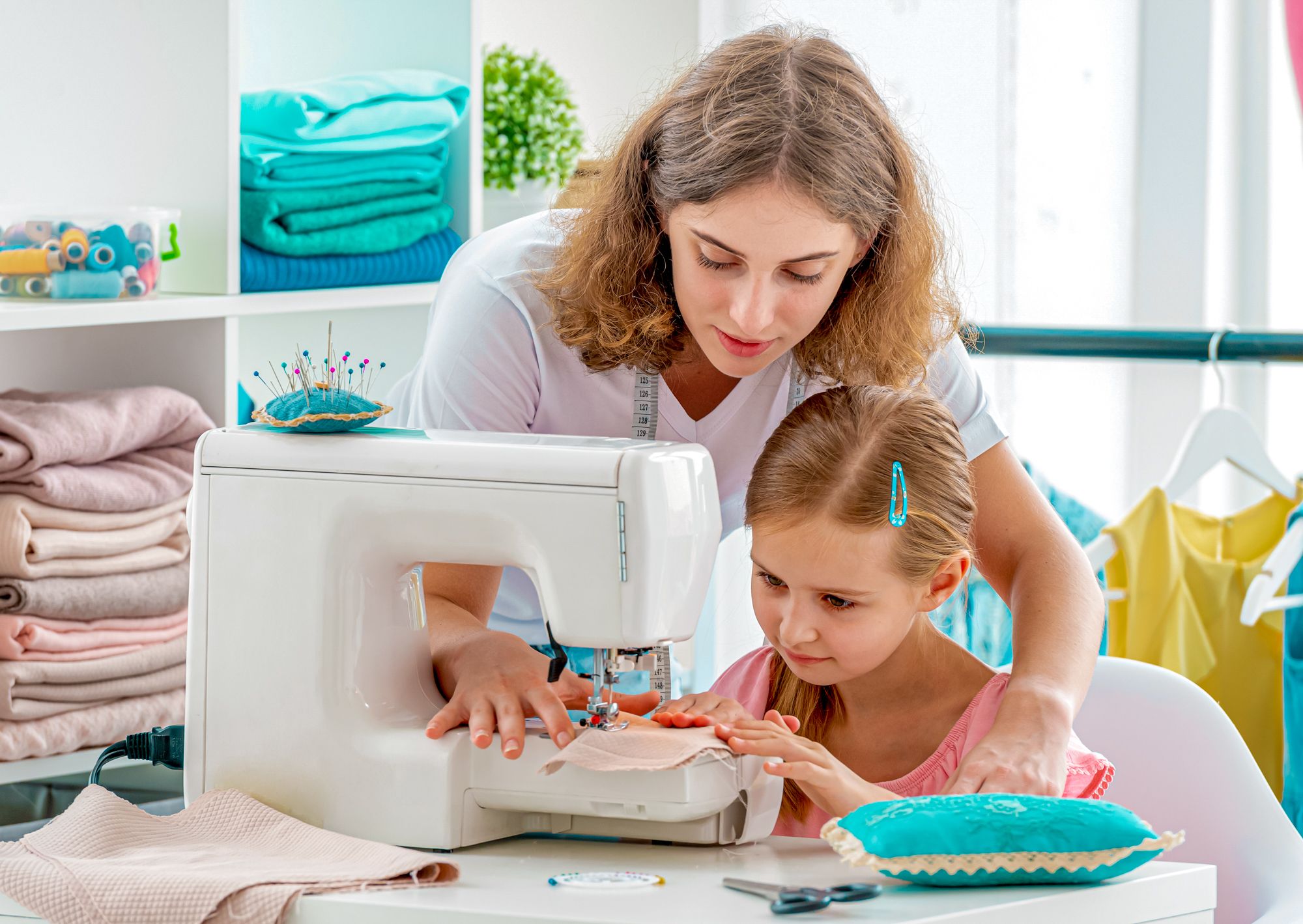 Educational Indoor Activities Kid Learning Sewing