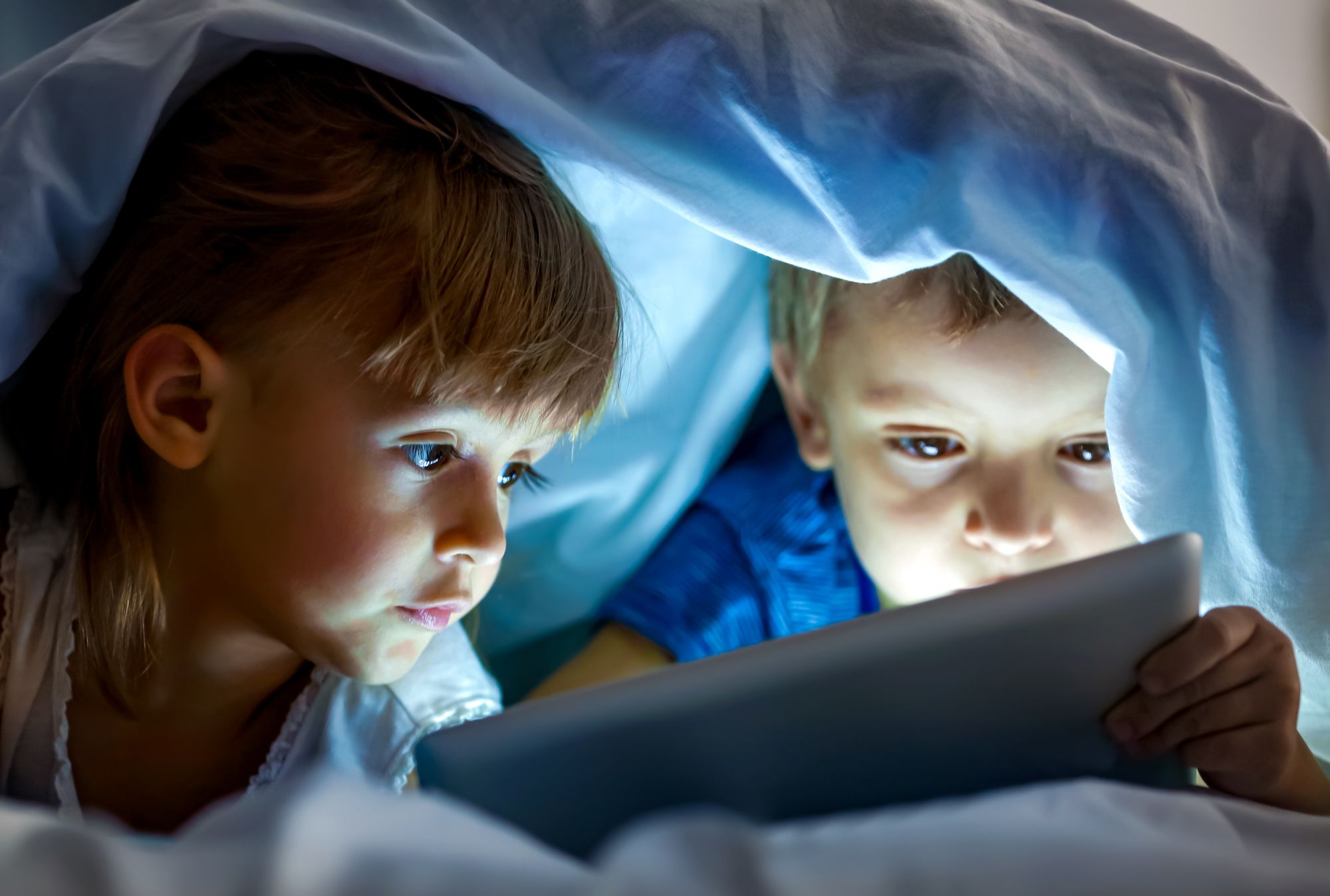 Kids under Blanket Sleep Screen Time