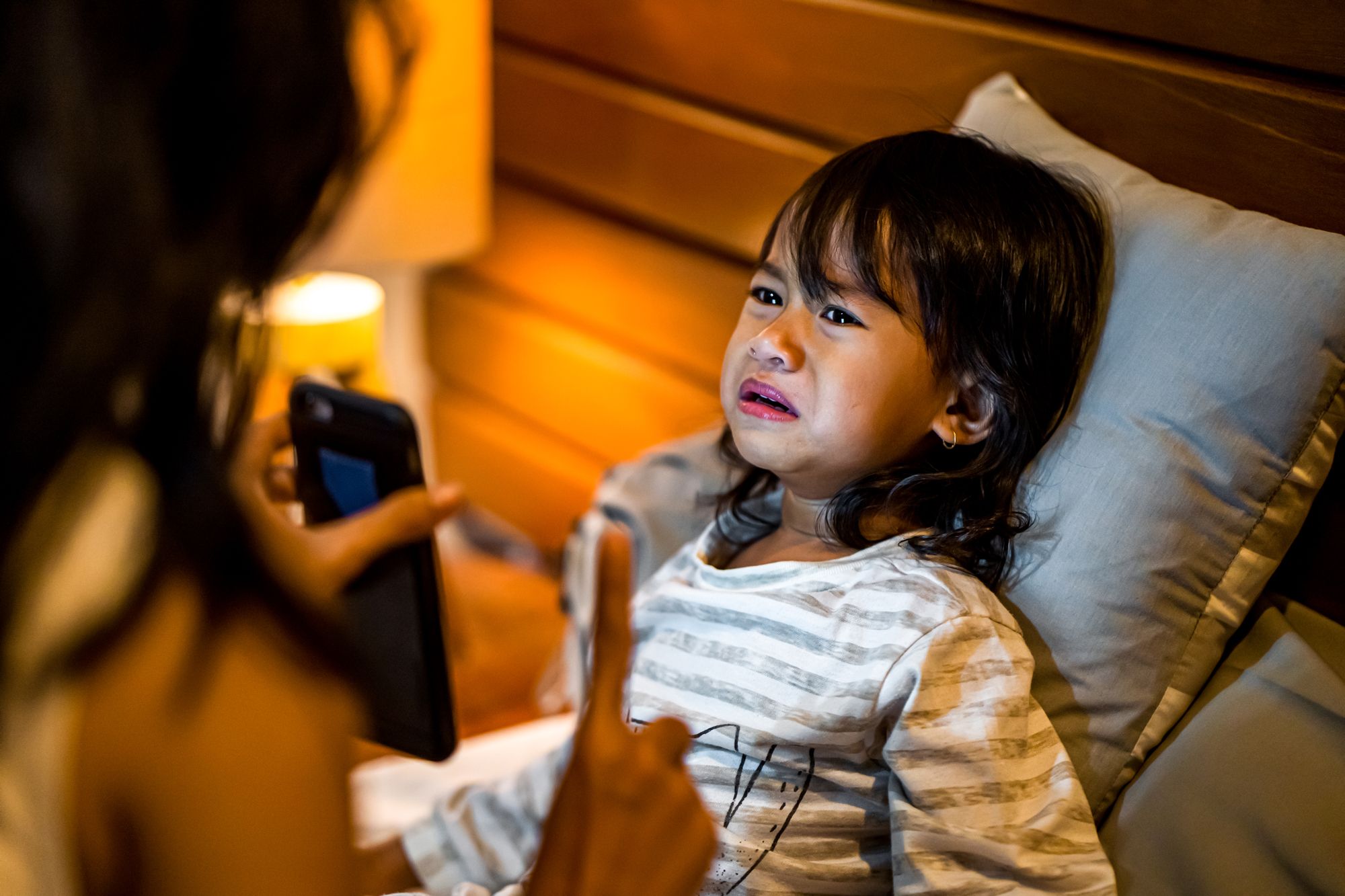 Parent Kid Strict Device Bedtime Screen Time