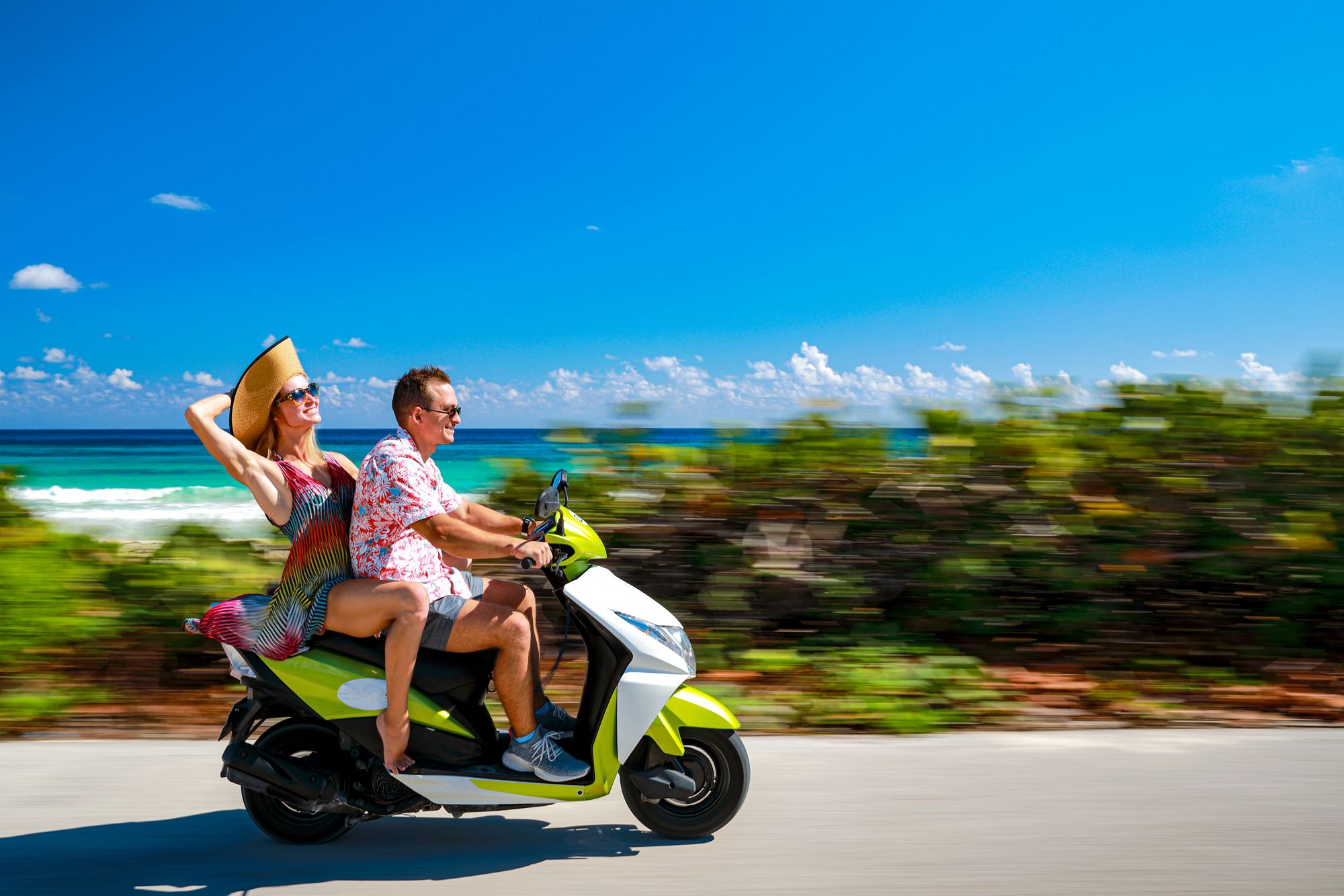 Vespa-Scooter-Turks-Caicos