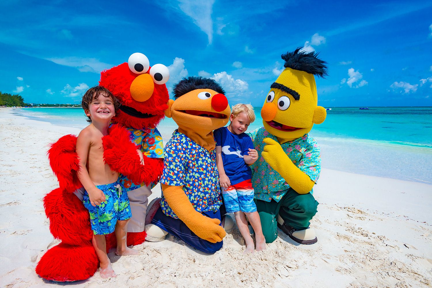 BTC_SESAME_STREET_CHARACTERS_BEACH_LIFESTYLE