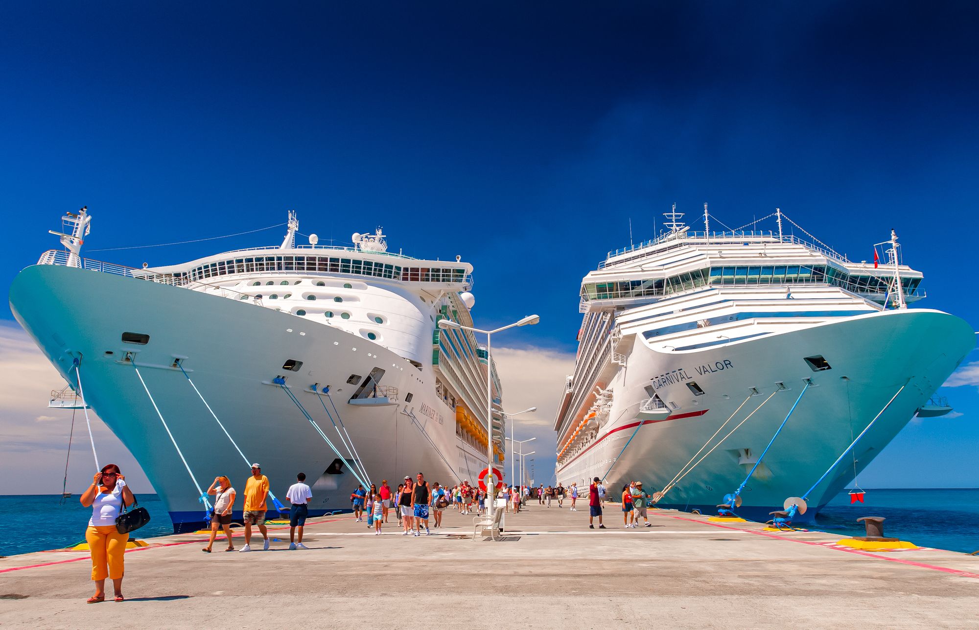 Relaxation Dock Port Cruise