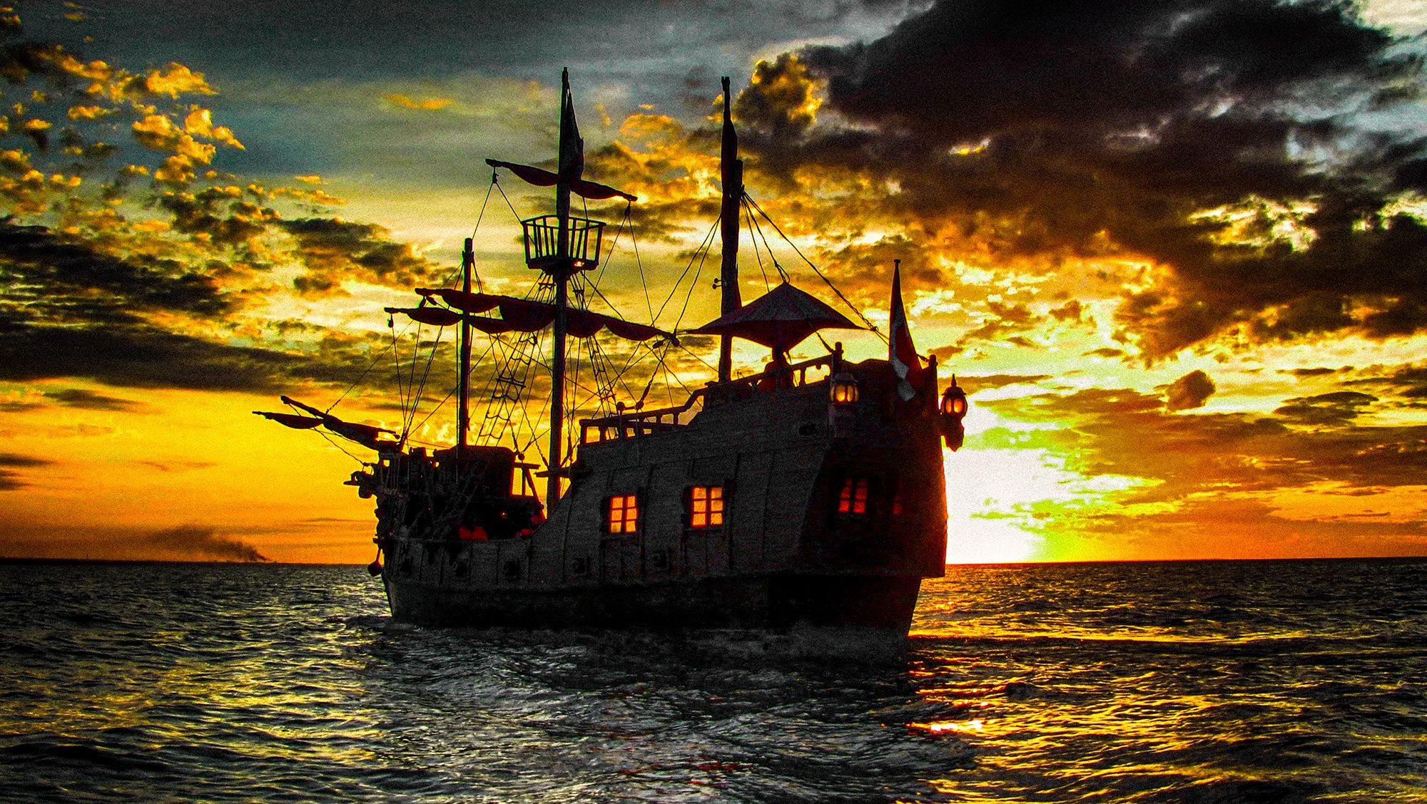 Caribbean Piratre Ship Sunset