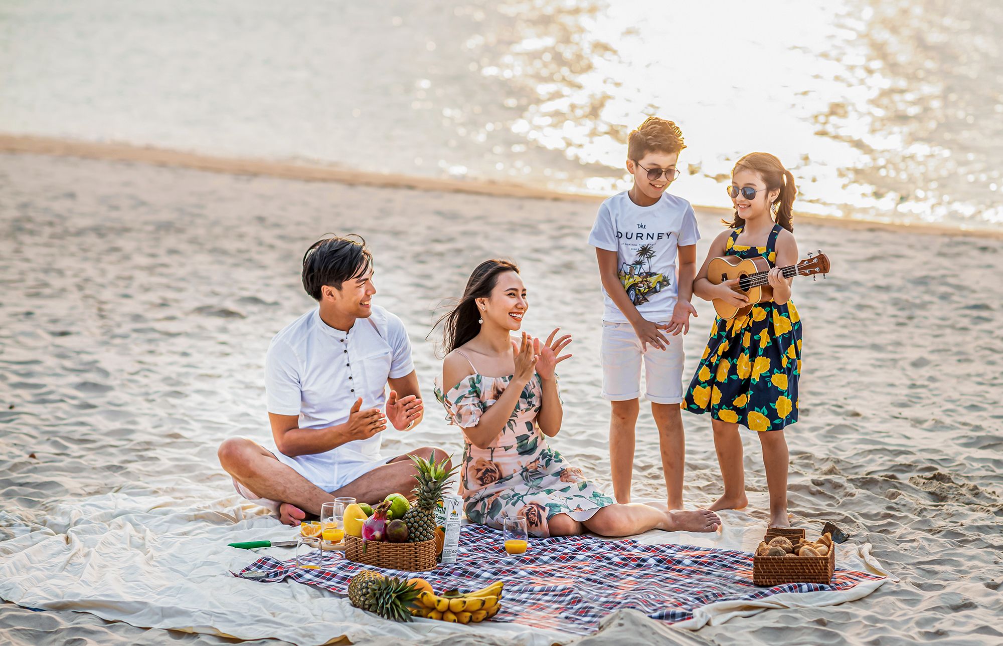 Baby Beach Games Singing