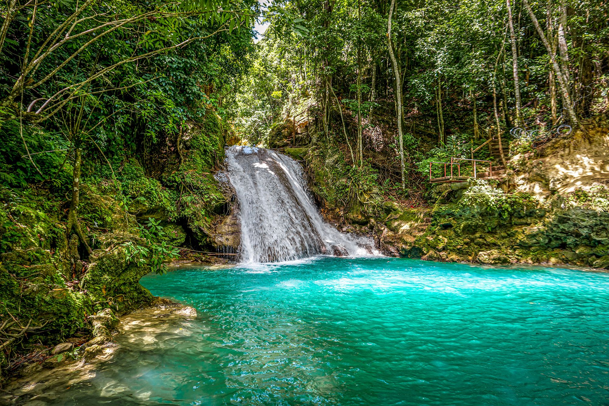 Ocho RIos Blue Hole