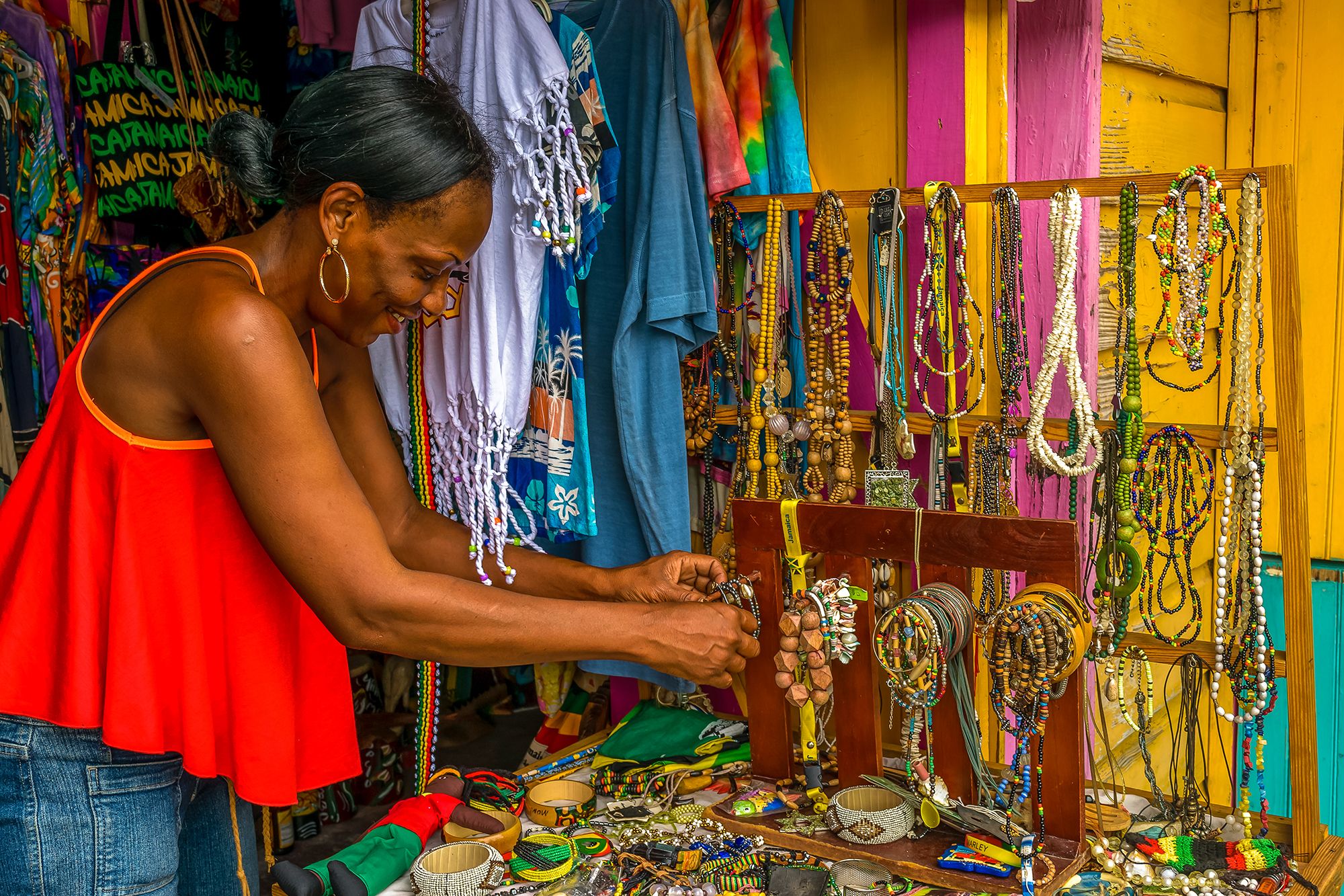 Vacation Shopping In Jamaica — Where To Go & What To Expect!