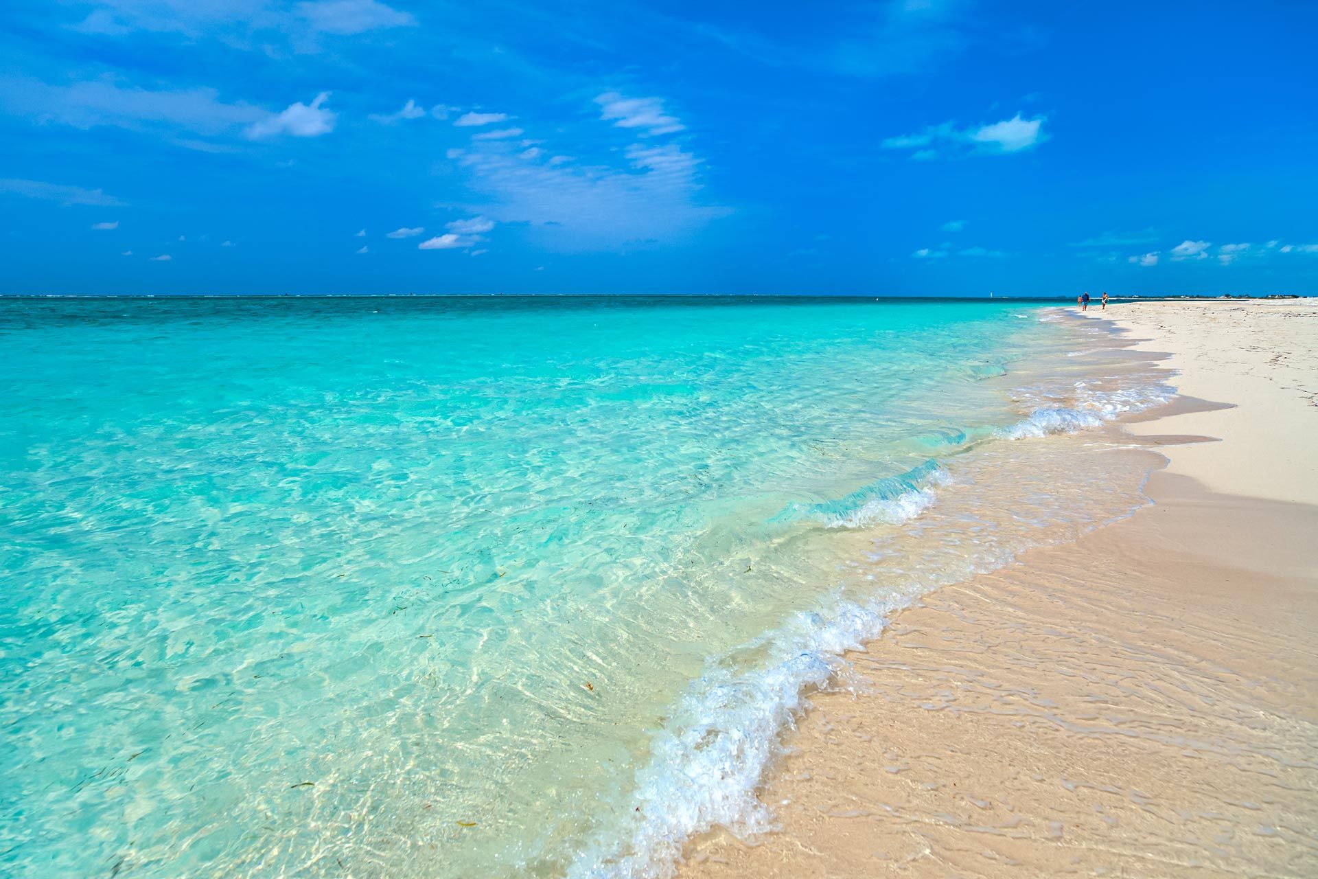 Jamaica Or Turks & Caicos For A Family Vacation? We’ve Got Tips On How To Decide!